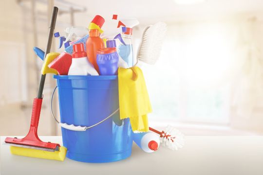 Productos y utensilios de limpieza